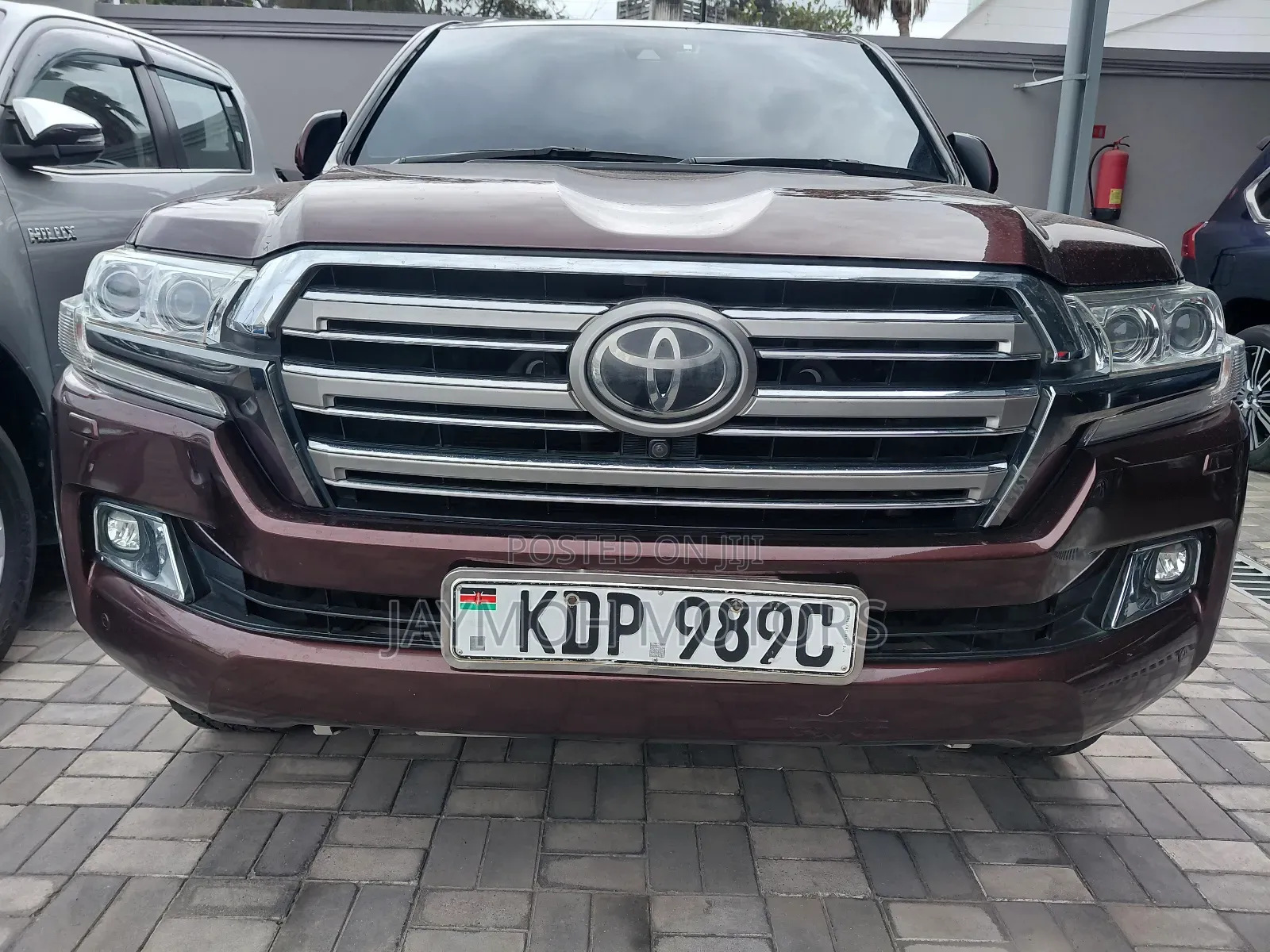 Toyota Land Cruiser 2017 Maroon