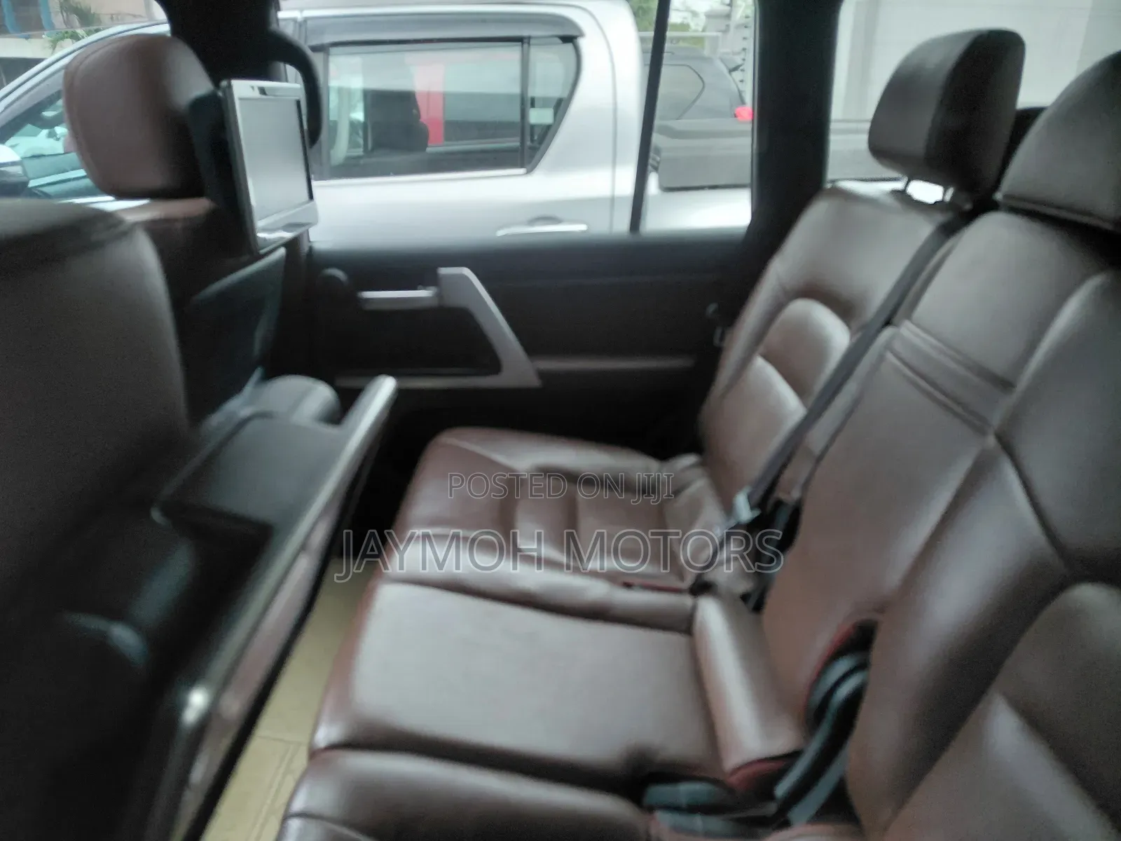 Toyota Land Cruiser 2017 Maroon