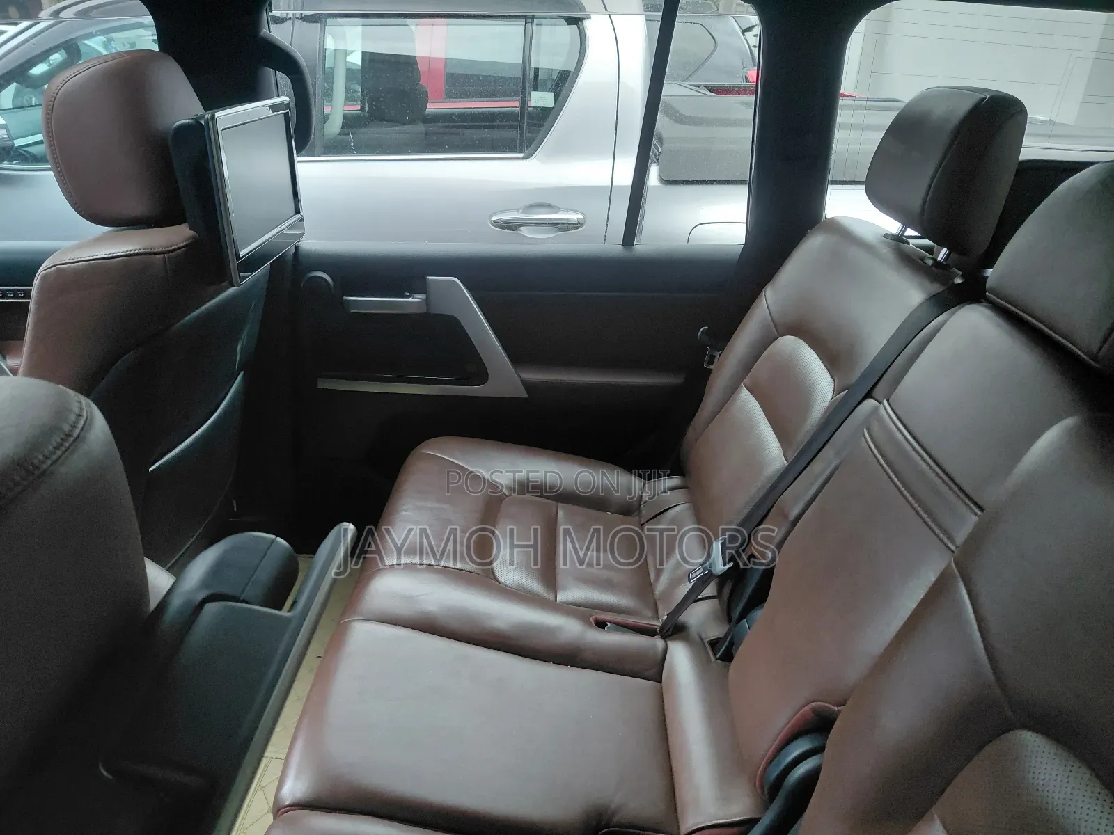 Toyota Land Cruiser 2017 Maroon