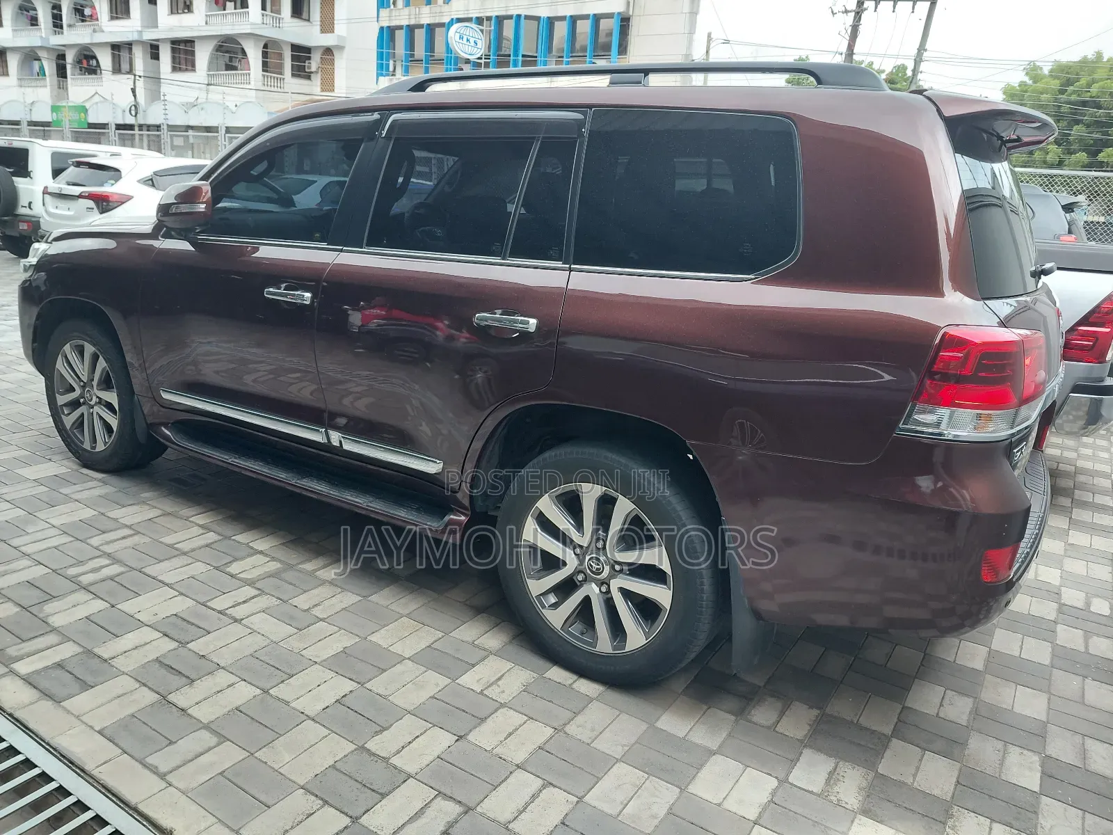 Toyota Land Cruiser 2017 Maroon