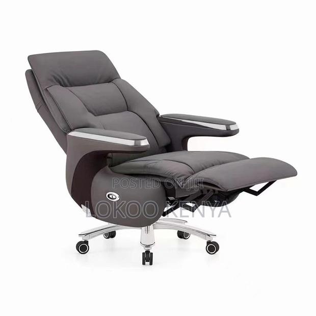 Office Chair ; Executive Leather Manager's Chair - thumbnail 2