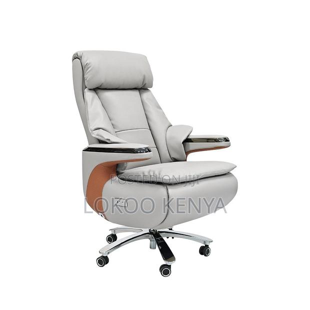 Office Chair ; Executive Leather Manager's Chair - thumbnail 3