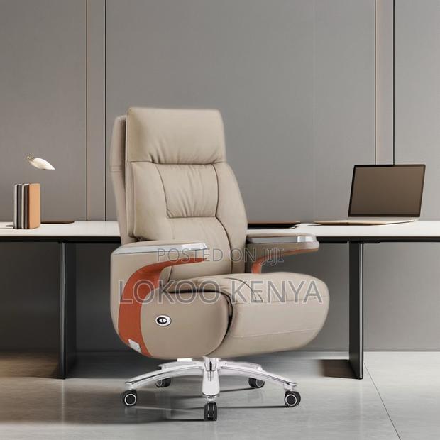 Office Chair ; Executive Leather Manager's Chair - thumbnail 17