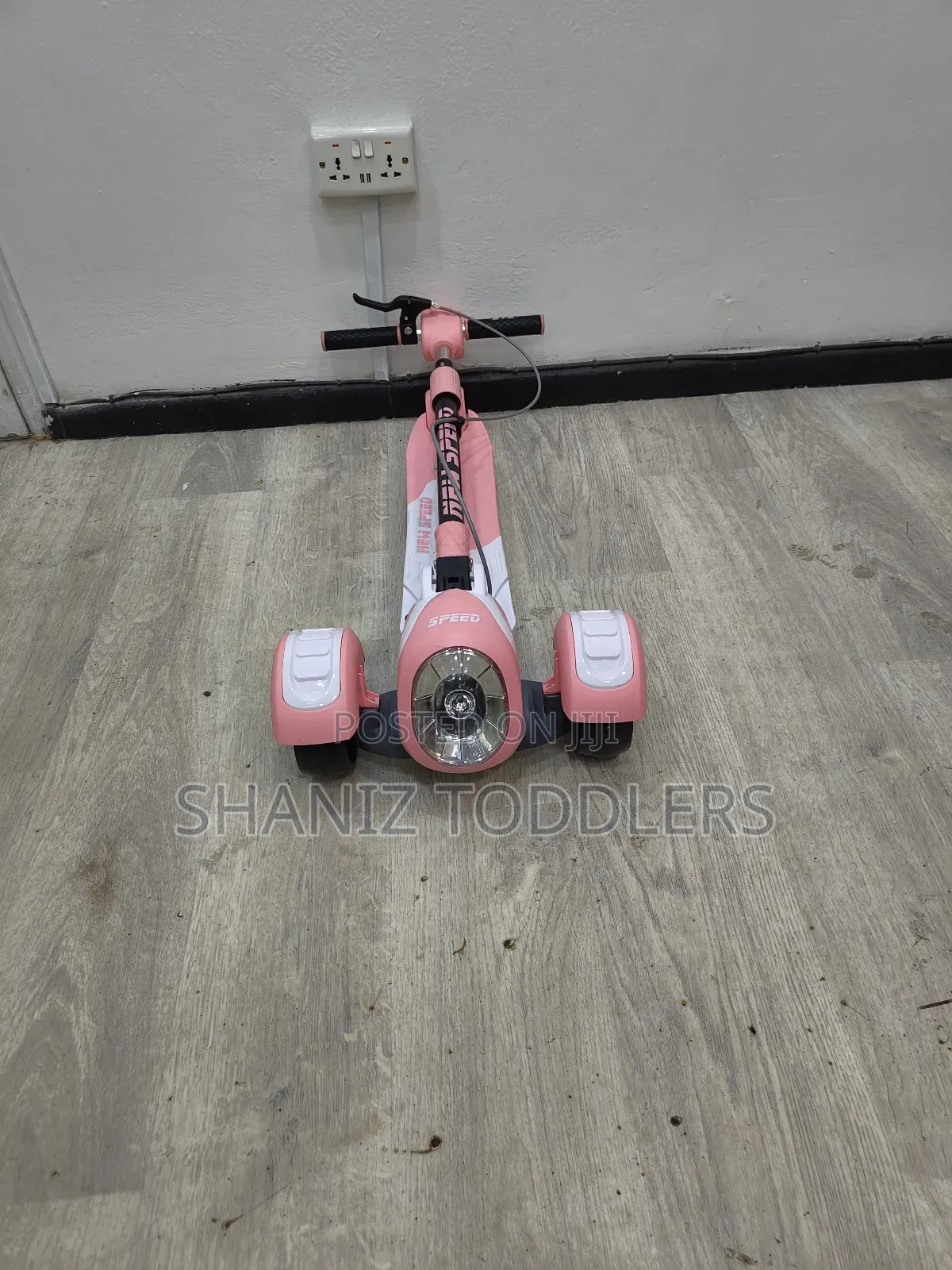 Scooters With Handbrake Lights