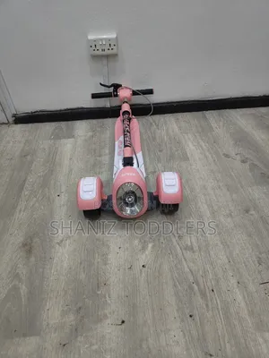 Scooters With Handbrake Lights