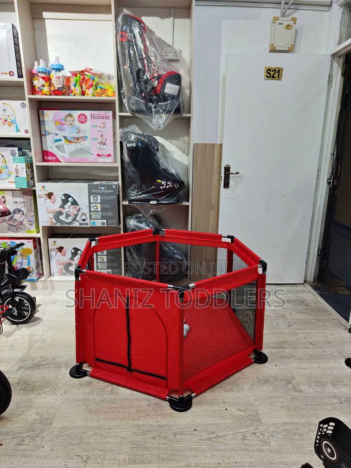 Junior Playpen Fence / Play Area