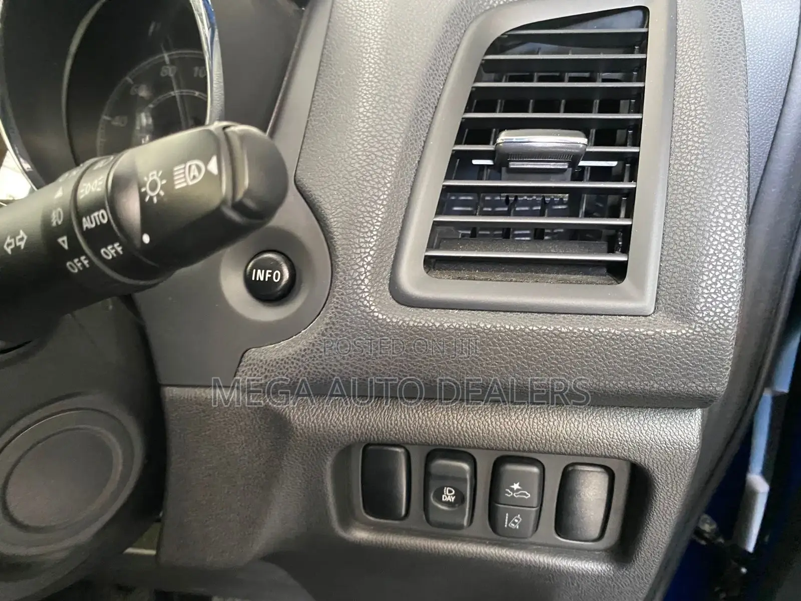 Mitsubishi RVR 2018 Blue