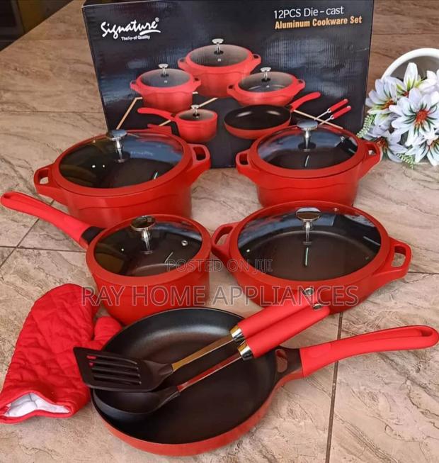 Red Signature Die Cast Nonstick Cookware Set 11pcs