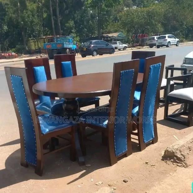 6 Seater Quality Dining Table