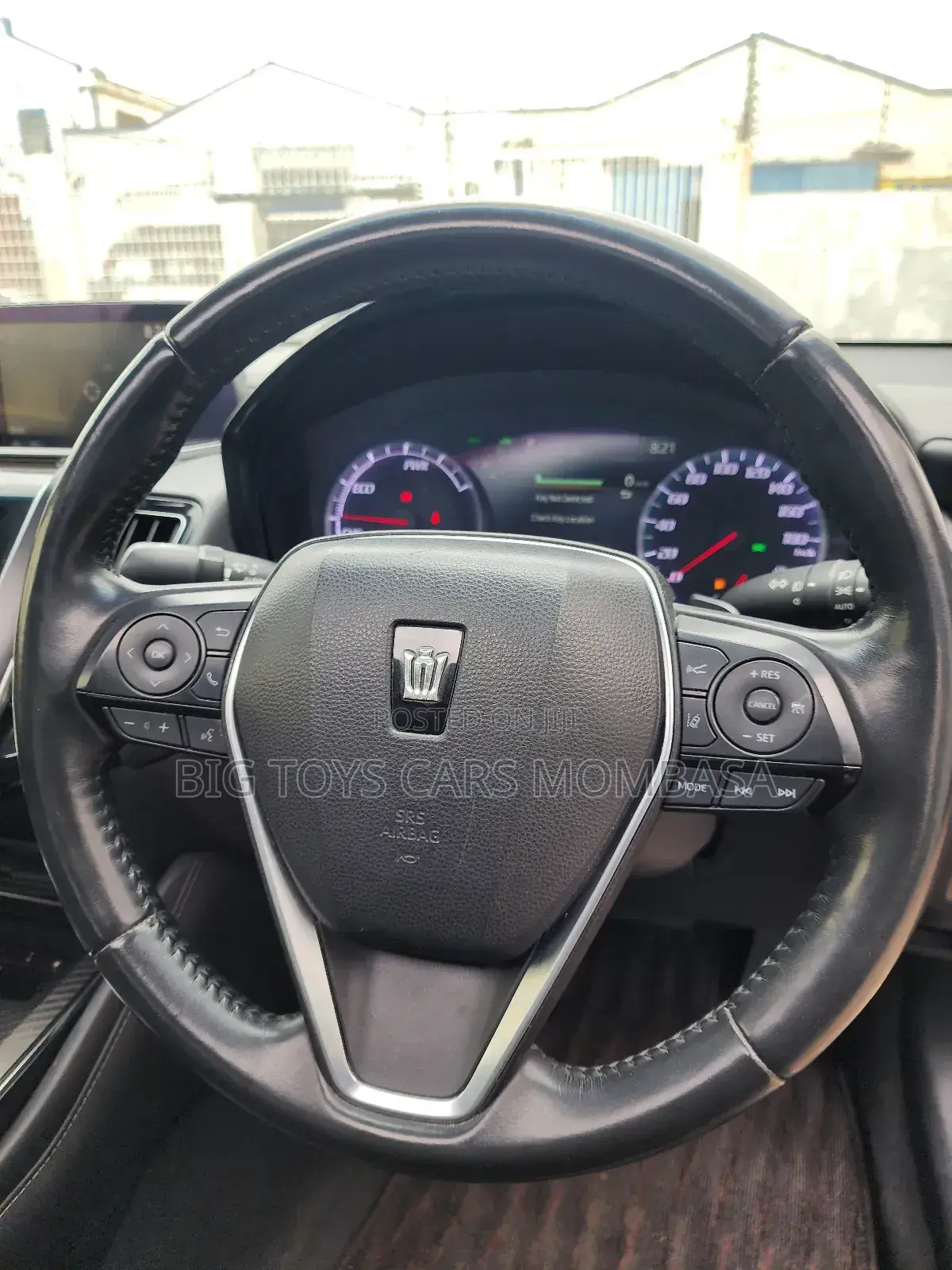 Toyota Crown 2018 Black
