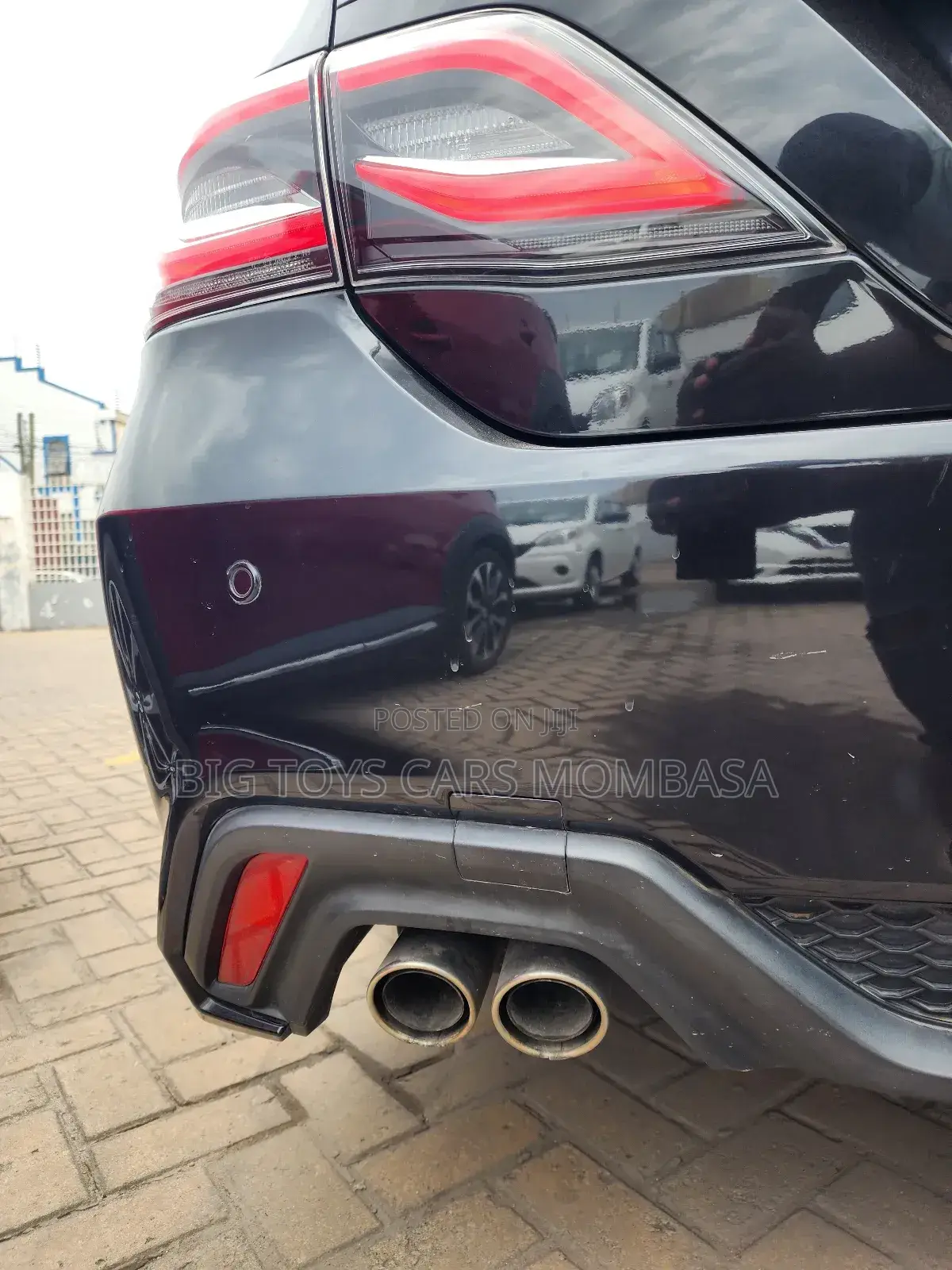 Toyota Crown 2018 Black