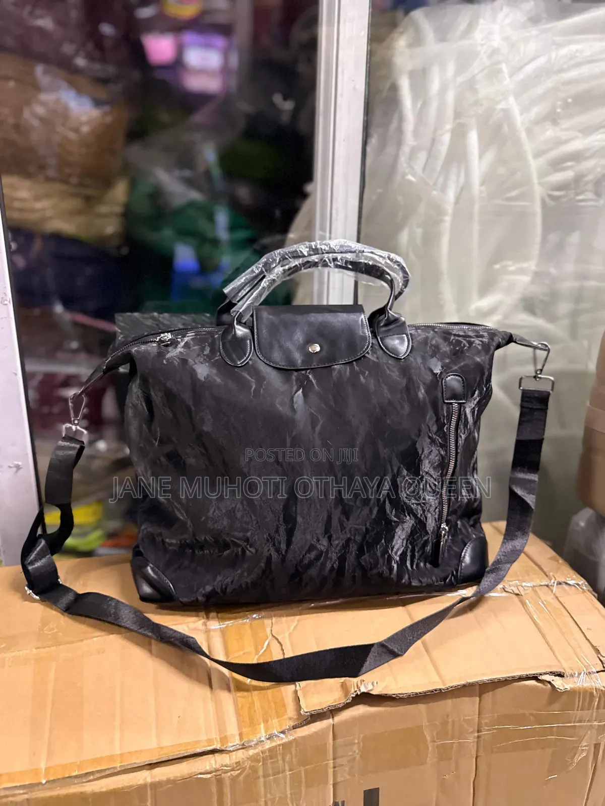 Elegant Everyday Handbag