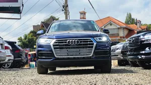 Audi Q5 2.0T Premium AWD quattro 2018 Blue