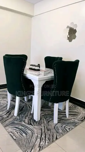4 Seater Quality Dinning Table
