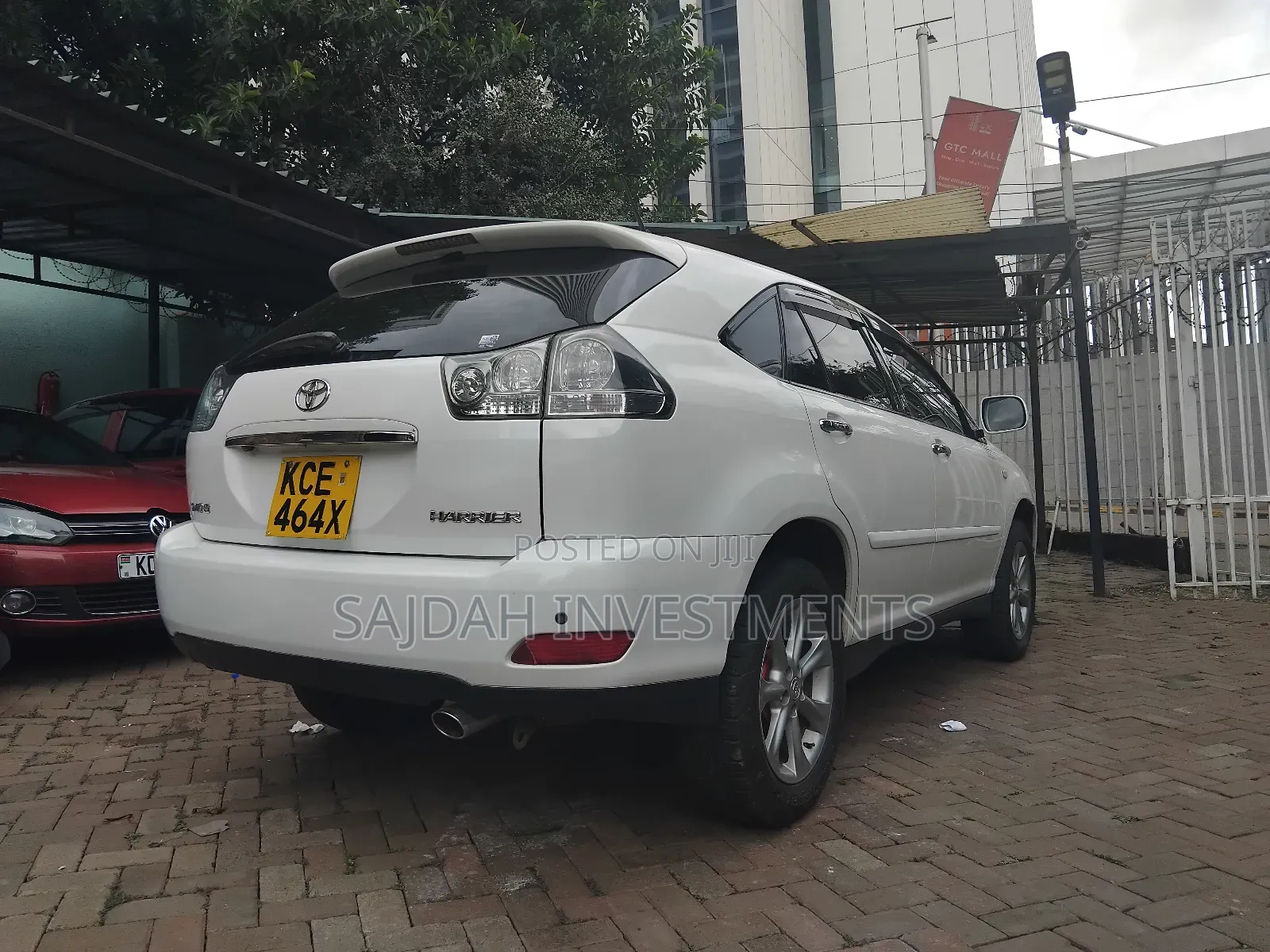 Toyota Harrier 240G 2009 White