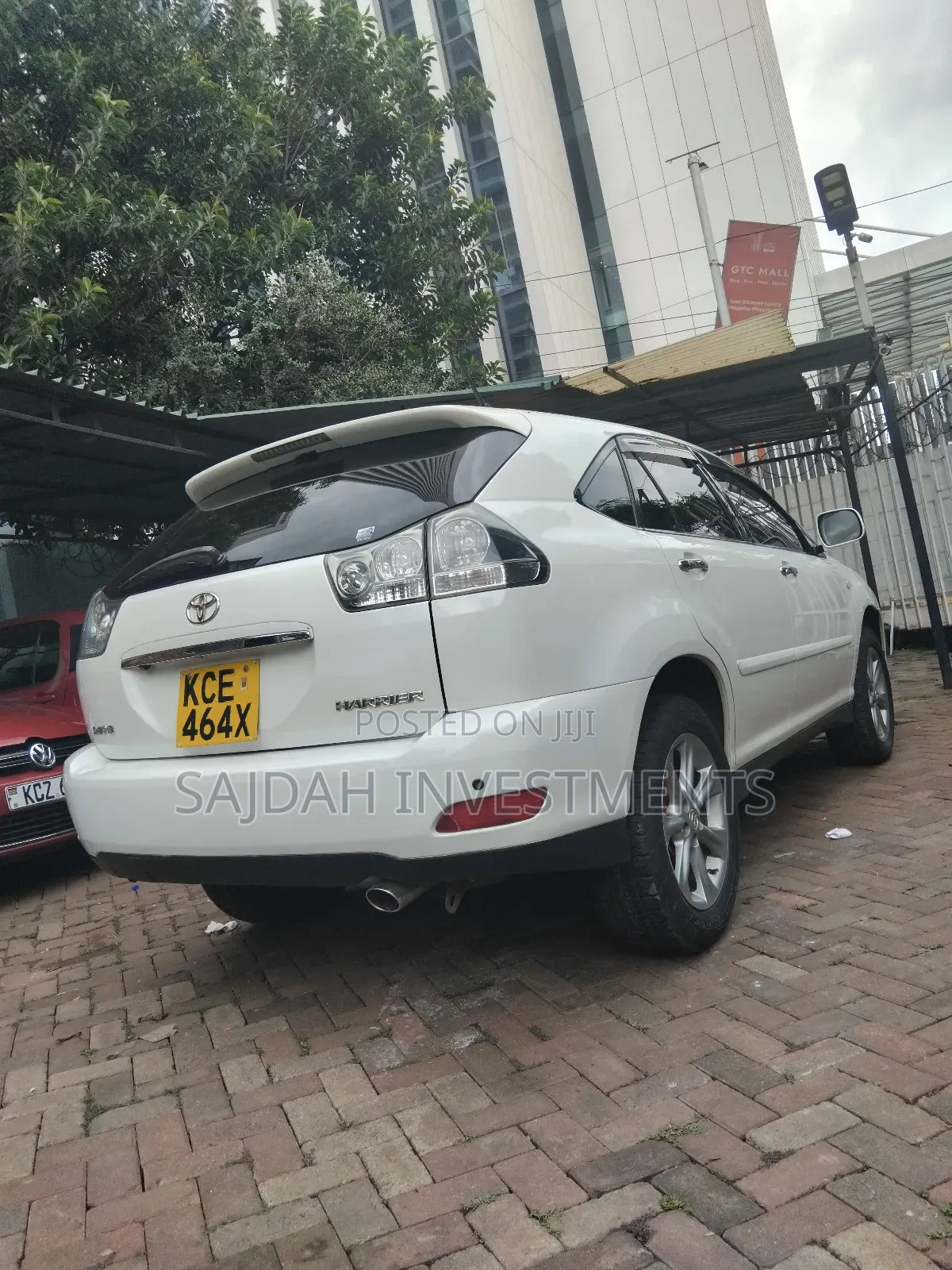 Toyota Harrier 240G 2009 White