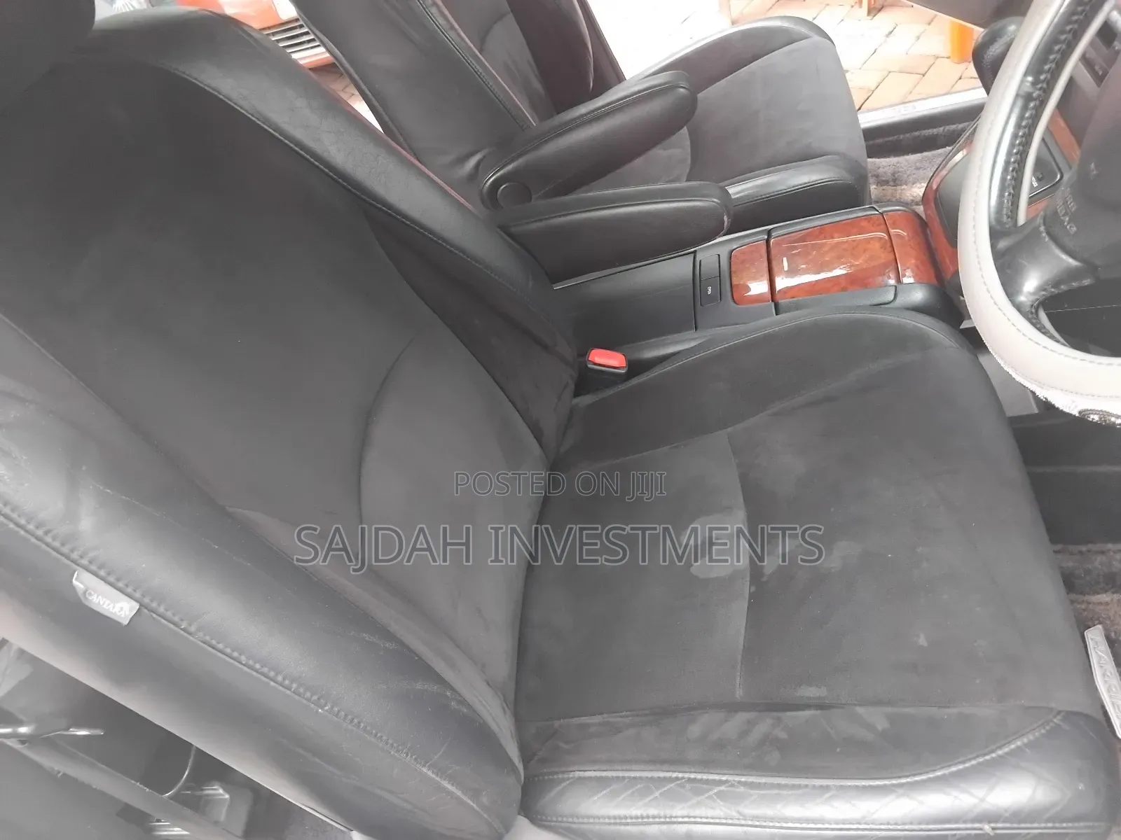 Toyota Harrier 240G 2009 White