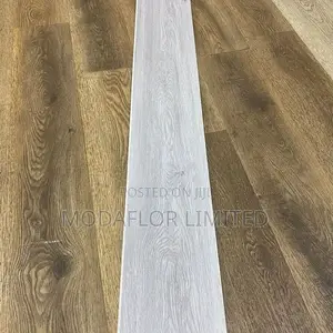 Stone Plastic Composite Flooring for Busy Interiors