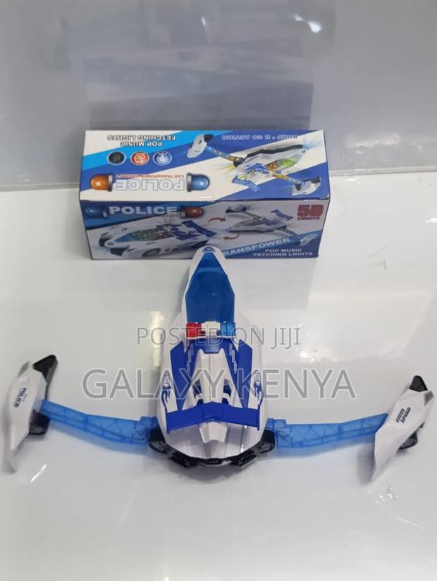Police Car Transformer Aircraft - thumbnail 3
