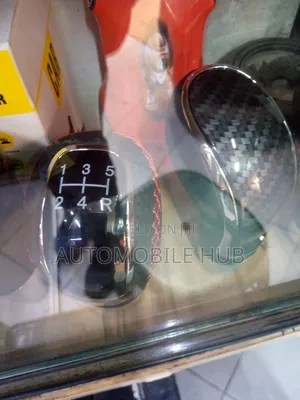Universal 5 Speed Manual Gear Shift Knob With Reverse Pattern