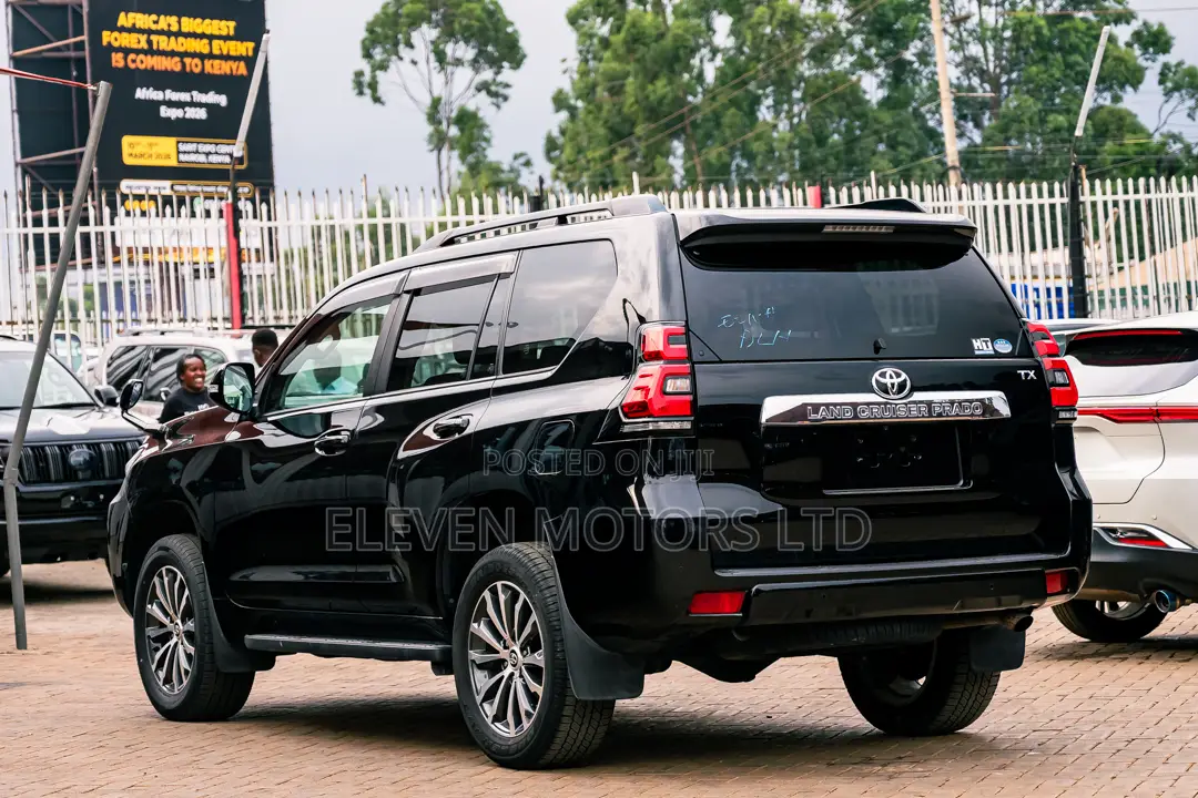 Toyota Land Cruiser Prado 2.7 2019 Black