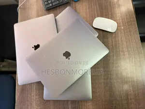 Laptop Apple MacBook Pro 8GB Apple M1 Pro SSD 512GB