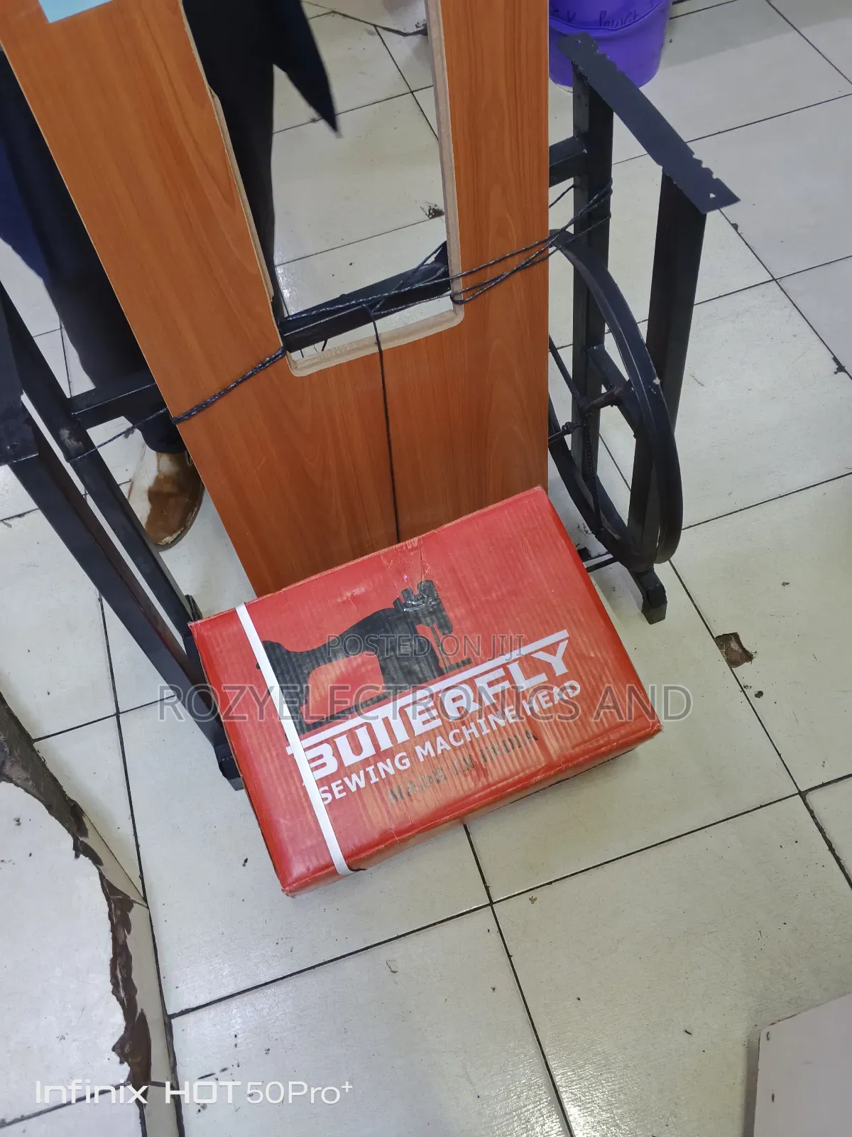 Butterfly Sewing Machine And Local Table