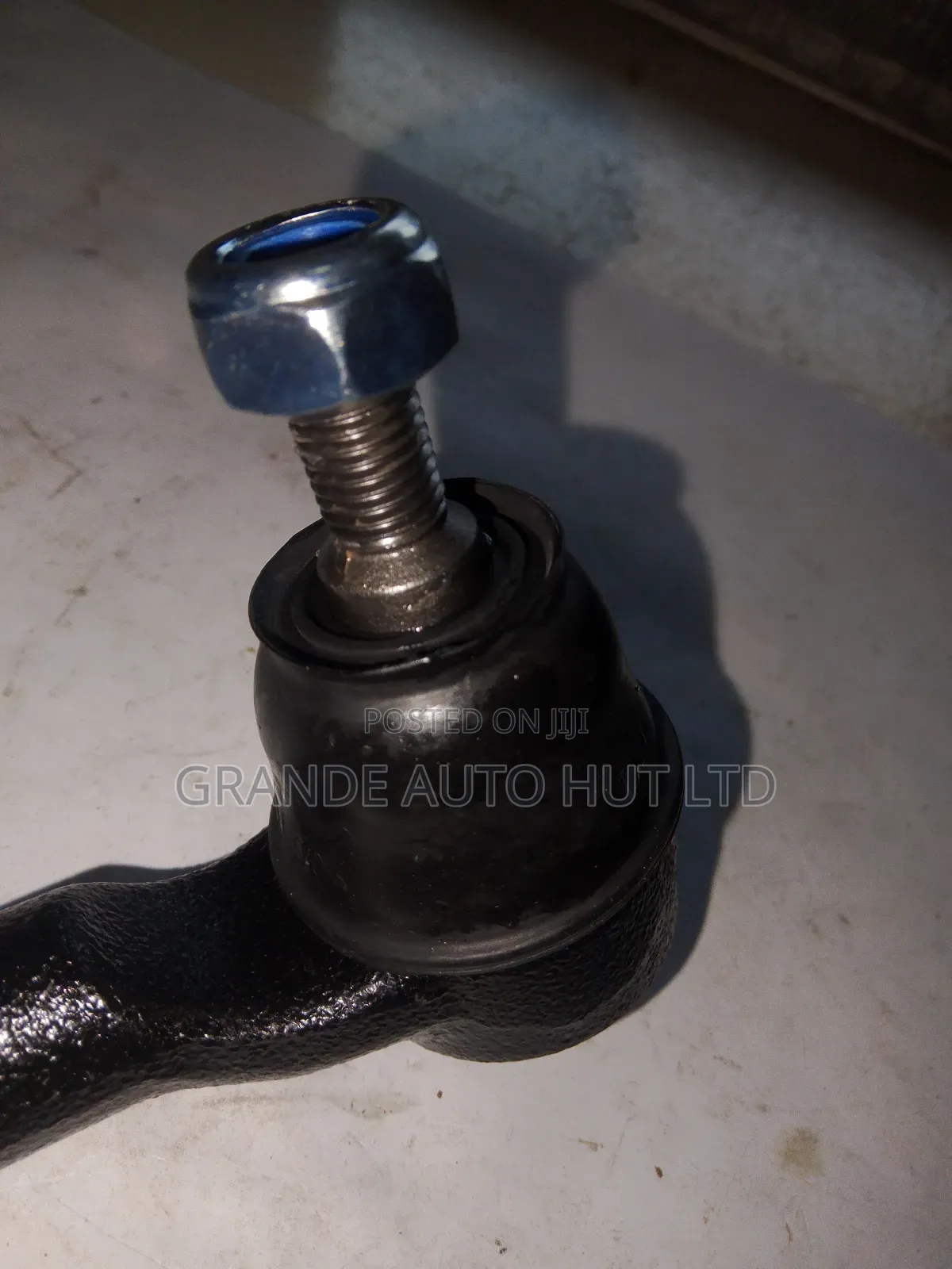 Right Tie Rod End for Hyundai Santa Fe 2012 (Osung Brand)