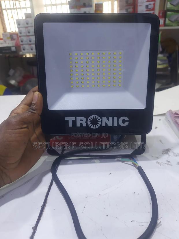 Tronic Sl2109-05-dl 50w Ip66 Led Flood Light. - thumbnail 3