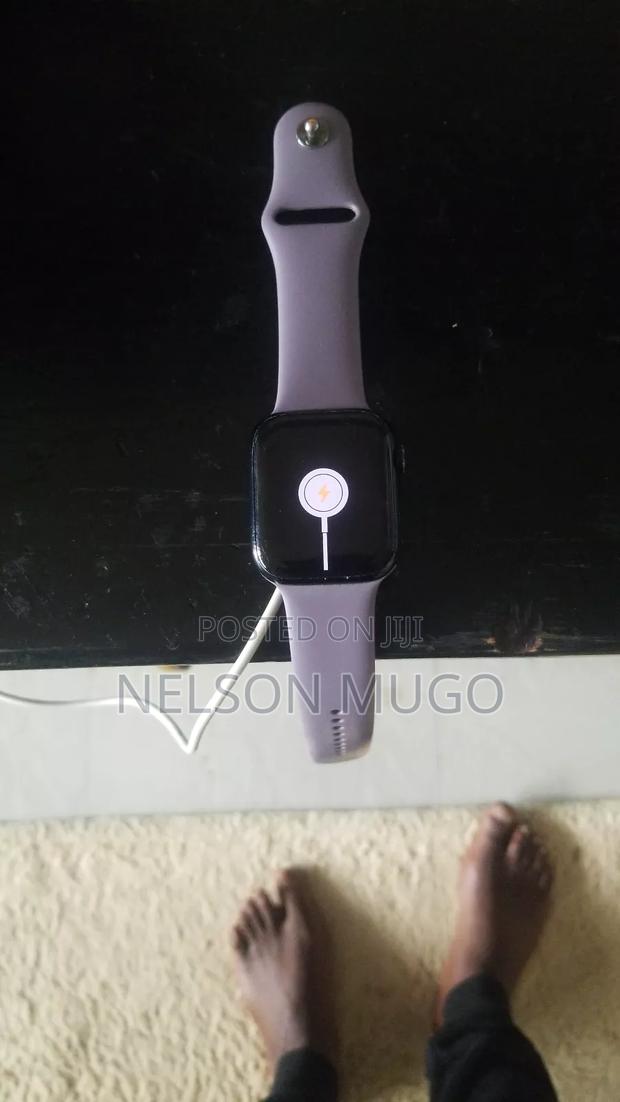 Apple Watch Series 7 45mm - thumbnail 3
