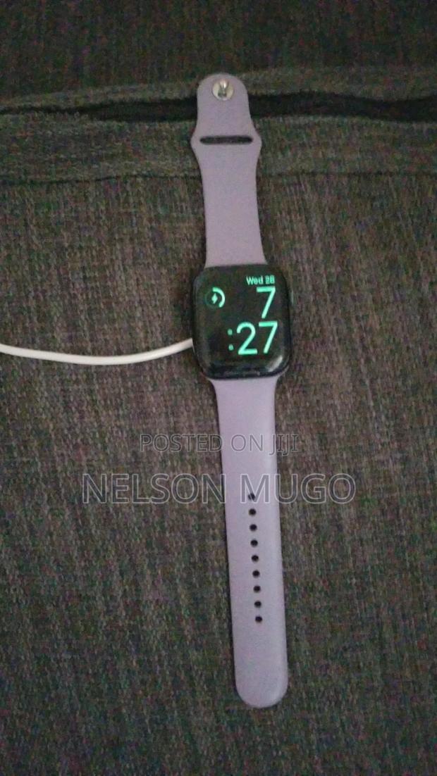 Apple Watch Series 7 45mm - thumbnail 4