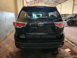Toyota Kluger 2016 Black