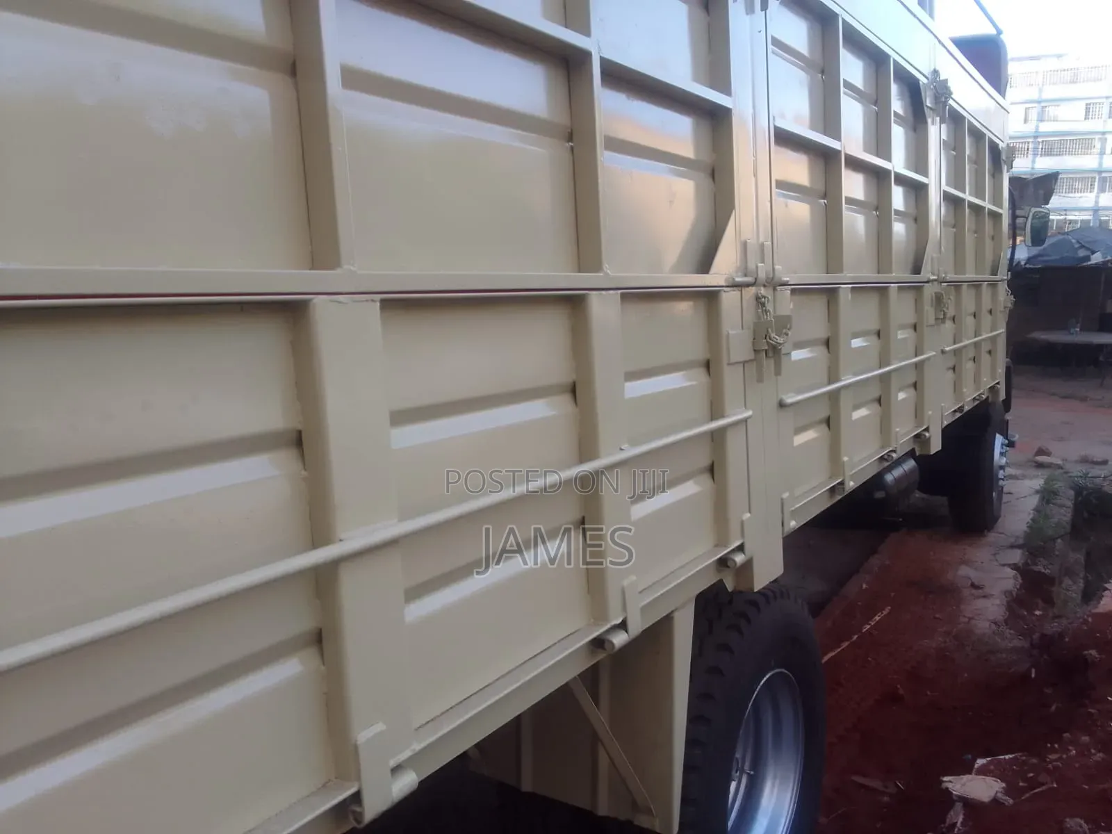 Isuzu FVR Truck