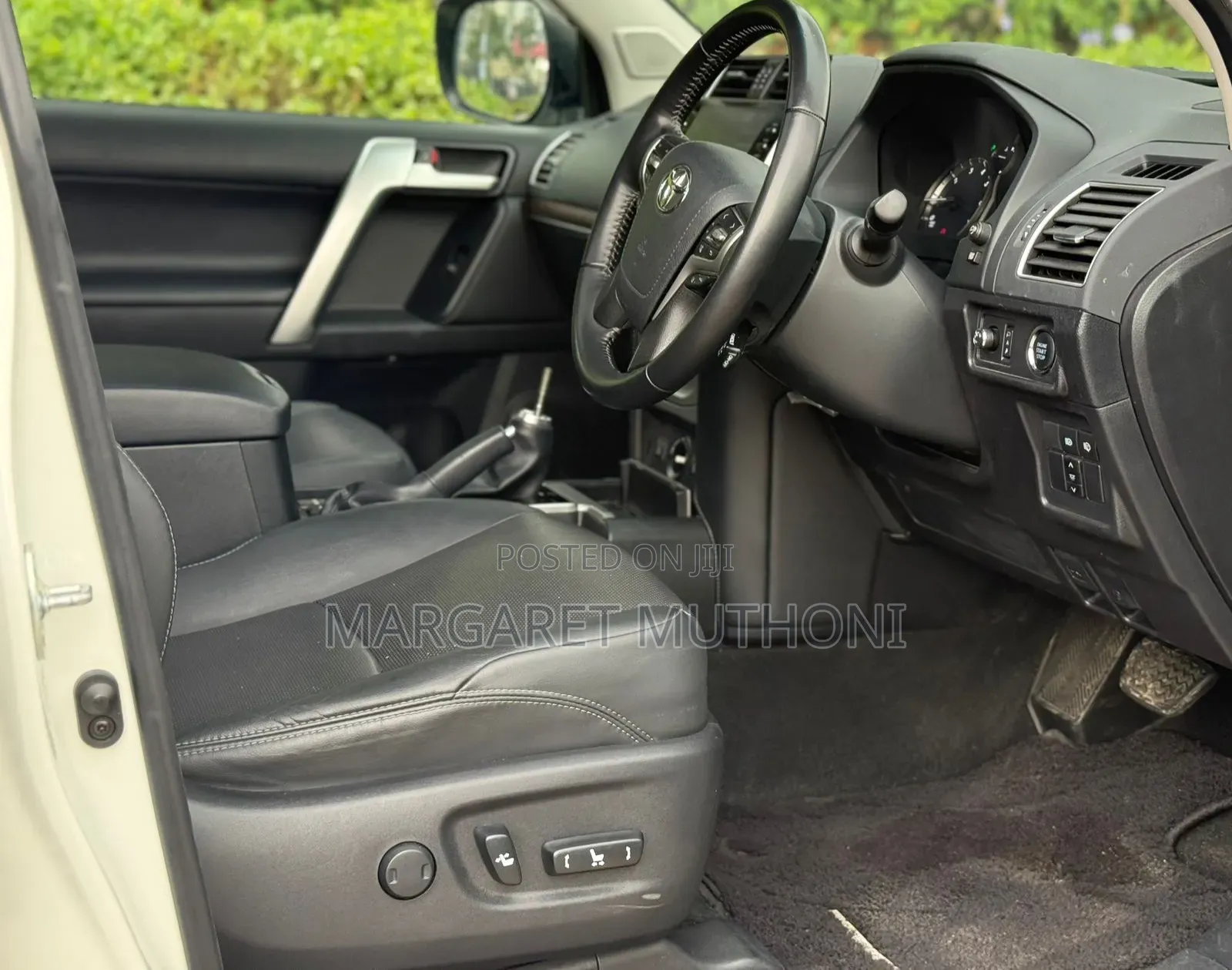 Toyota Land Cruiser Prado 2023 White