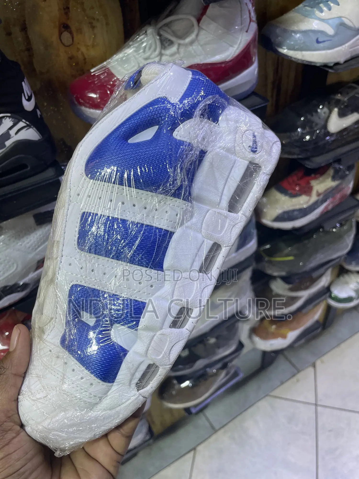 Nike Uptempo