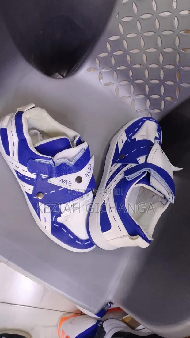 Sport Shoes - thumbnail 4