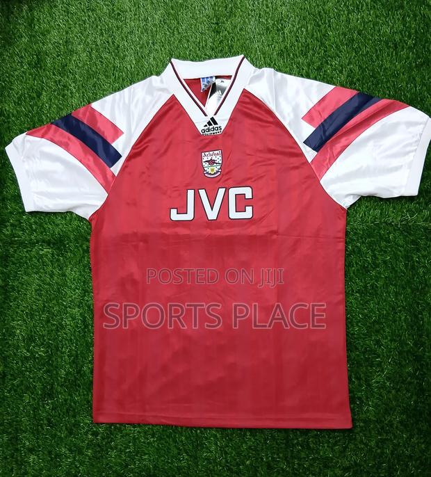 JVC Retro Arsenal 1992 - 94 Season Home Jersey - main view