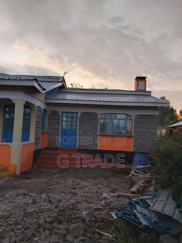 Plot and House for Sale - thumbnail 2
