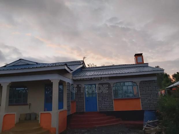 Plot and House for Sale - thumbnail 3
