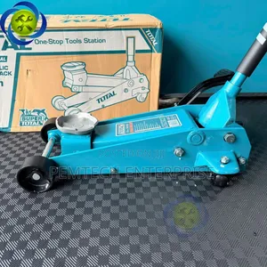 Total 3-Ton Hydraulic Floor Jack.