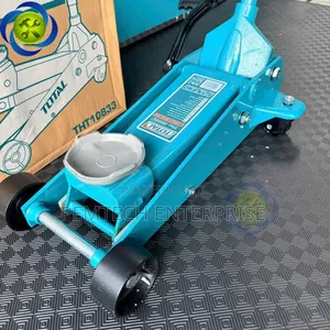 Total 3-Ton Hydraulic Floor Jack.