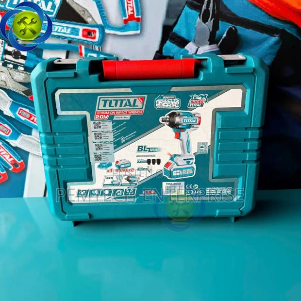 Total Tiwli2050 Lithium-Ion Impact Wrench. - thumbnail 4