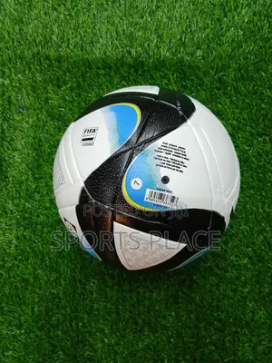 Adidas Oceaunz Pro Football Ball