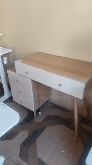 Office Desk With Drawers