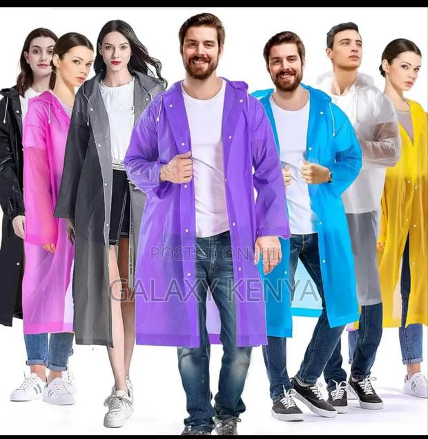 Adults Raincoats - Unisex.