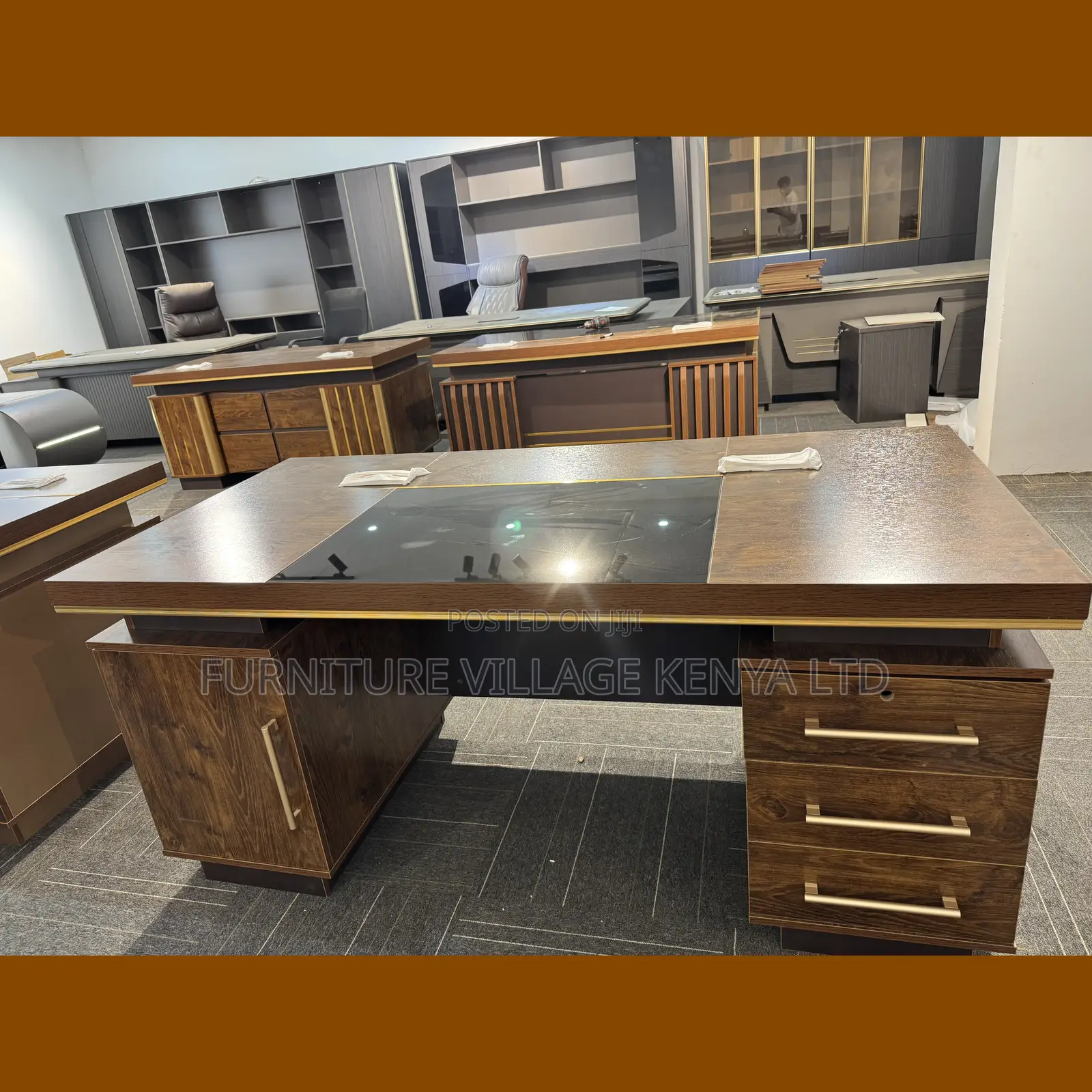 Office Tables: 1400mm Advanced Office Desk