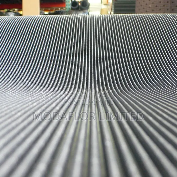 Ribbed Rubber Safety Mat for All Floor Types