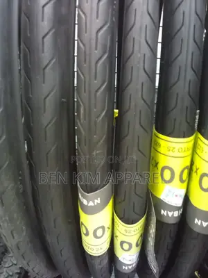 700 × 32 Road Bike Tyre 440gms Puncture Protection Nylon Mesh