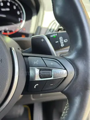 BMW X2 2018 Gold