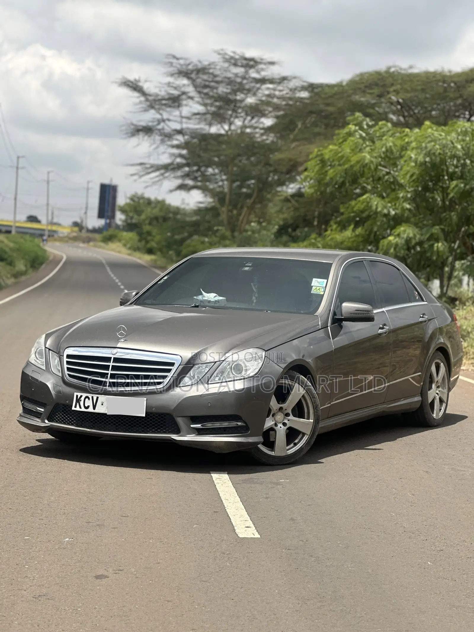 Mercedes-Benz E250 2012